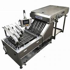 Biscuit Sandwiching Machine