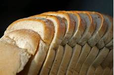 Bread Slicing Machines