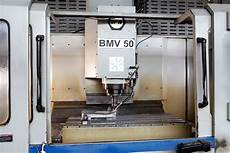Cnc Vmc Machine