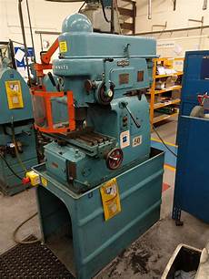 Cnc Vmc Machine