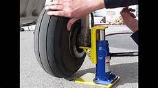 Hydraulic Jacks