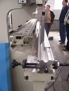 Laser Cutting Pole