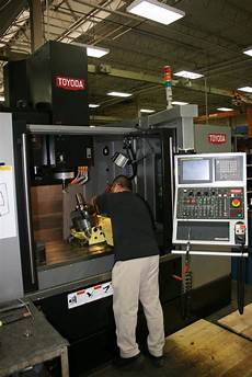 Makino Cnc