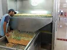 Oily Peanuts Friteusse
