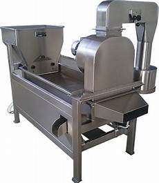 Oily Peanuts Manual Salting