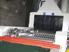 Roller Conveyor Shot Blasting Machine