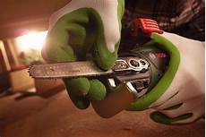 Sharpening Saw