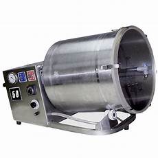Vacuum Marinating