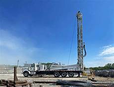 Water Drilling Rigs