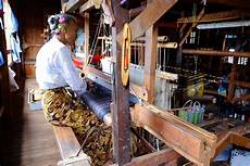 Weaving Machine
