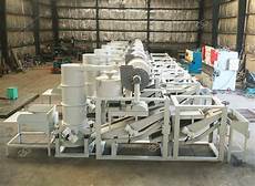 White Chickpeas Vibrating Sorting Machine